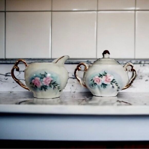 Mini Cream Sugar Vintage 1972 Hand Painted White Blue Roses Signed 🎉 HOST PICK 🎉 - Picture 14 of 16